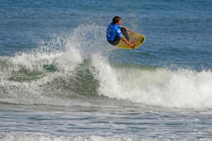 Reubyn Ash Wins 6.0 Cash for Tricks Anglet Event in France