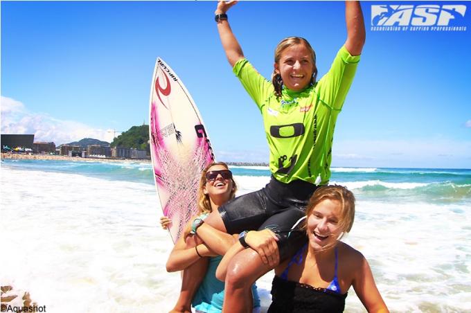 Pauline Ado Claims Oakley Pro Junior San Sebastian Title