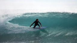 www.rapanui-surfschool.com