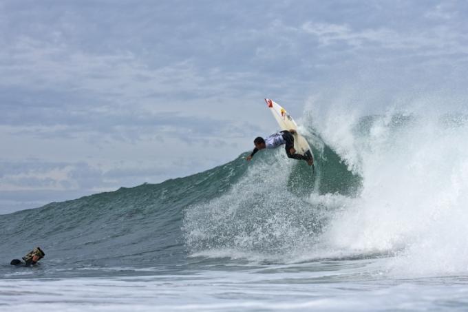 Vertical Surfing