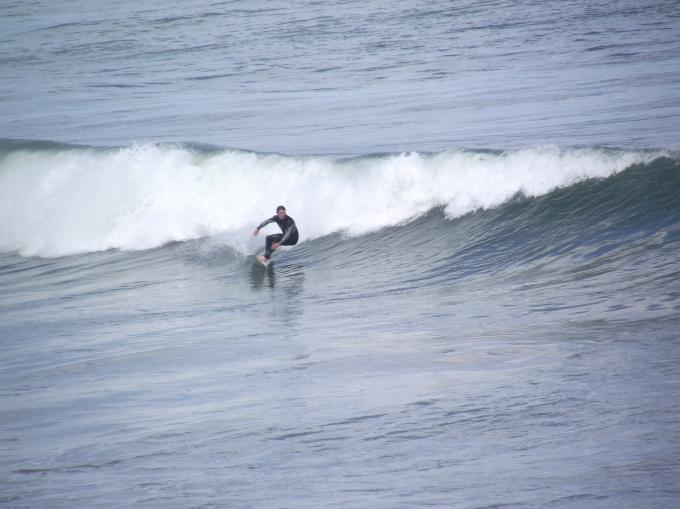Local Surfer