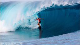 Kelly Slater Does It Again