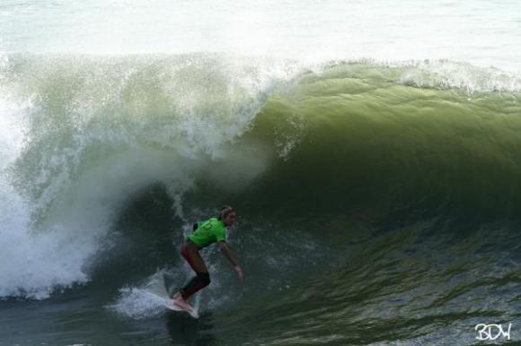 Heavy Surf at Huntington Beach California