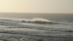 www.rapanui-surfschool.com