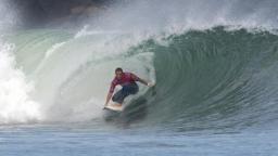 Tiago Pires at Mundaka