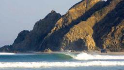 Salina Cruz Surf Camp & Surf Tours 32