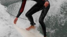 Close Up Surfing