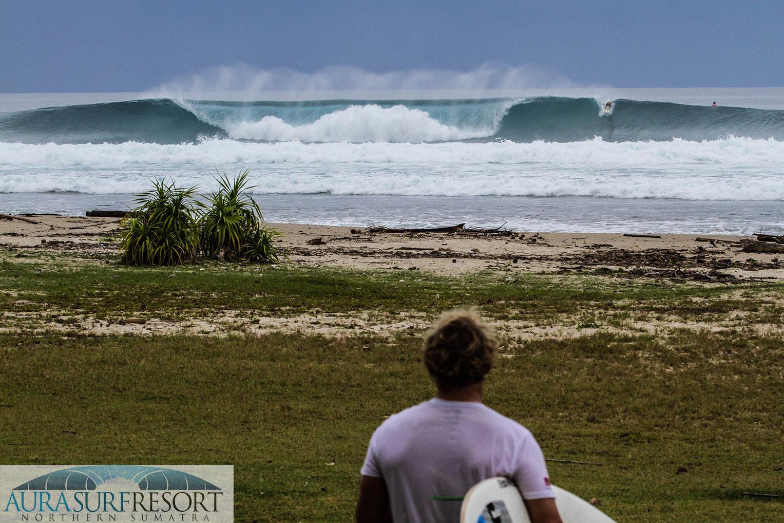 Aura Surf Resort 