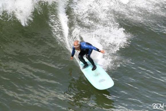 Surfing In California
