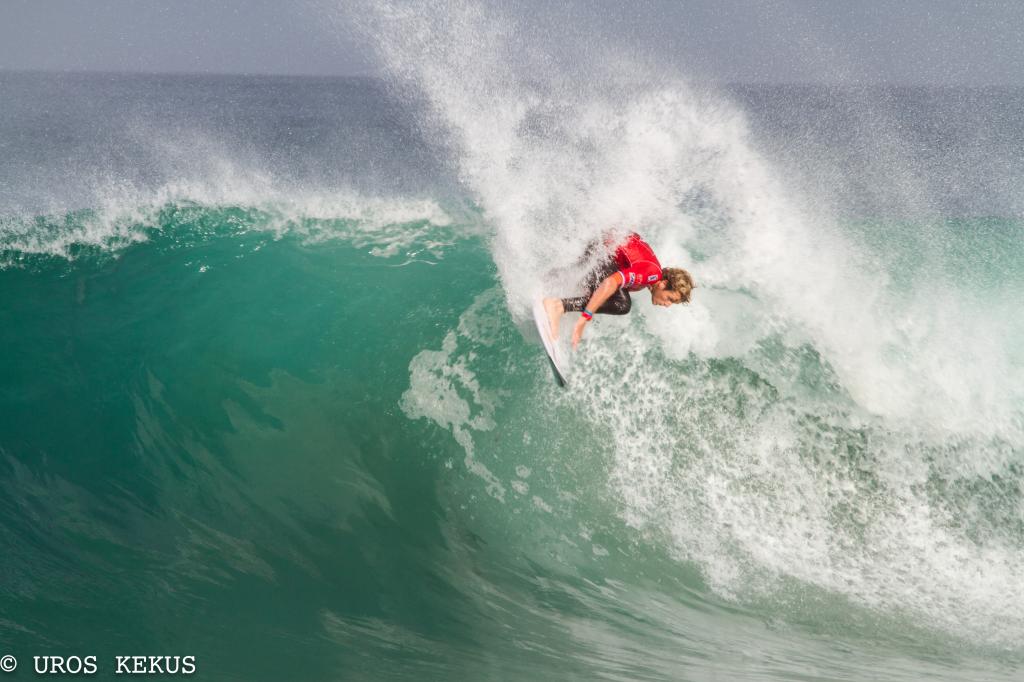 Kai Otton brushing the top
