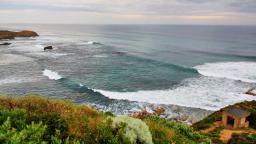 Cheviot Beach - West