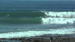 Michel Bourez vs. Raoni Monteiro - 2011 Billabong Pro J-Bay