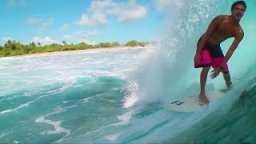 SURF | MATEIA HIQUILY 