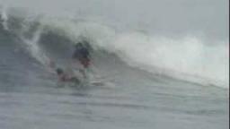 Good surf at El Sunzal