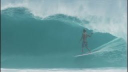 Soli Bailey's Incredible Double-Drainer During Cyclone Linda