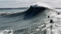 Freakish Friday At Nazare