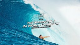 The Makings Of A 2x World Champion, Tyler Wright | 2017, North Shore Hawaii |  My Bikini Week
