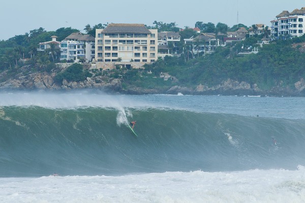 will-dillon-puerto-escondido-mexico-surfer-magazine-surf-photo.jpg