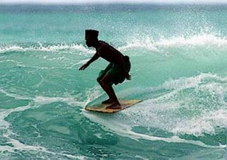 cool_hat_paipo_surfer_2.jpg