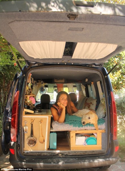 Van_girl_dog.jpg