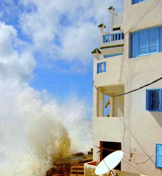 surf_camp_taghazout_surfing_holiday_morocco_surf_berbere.jpg