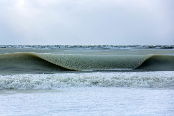 wave-3.jpg