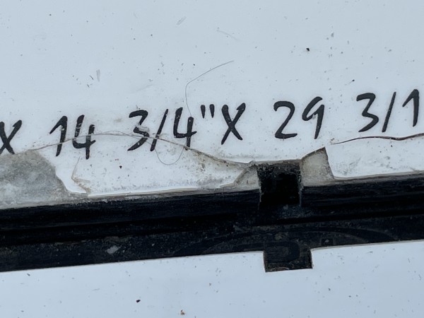 Raven finbox delam #4 closeup.JPG
