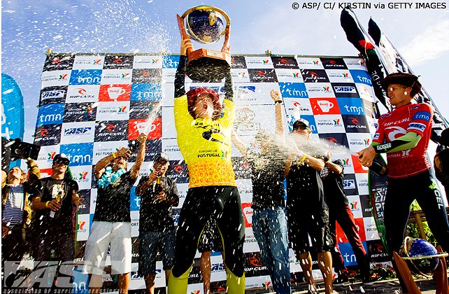Mick Fanning Claims 2009 Rip Curl Pro Search