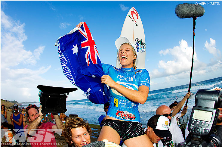 Stephanie Gilmore Claims Fourth Consecutive ASP Women's World Title in Puerto Rico