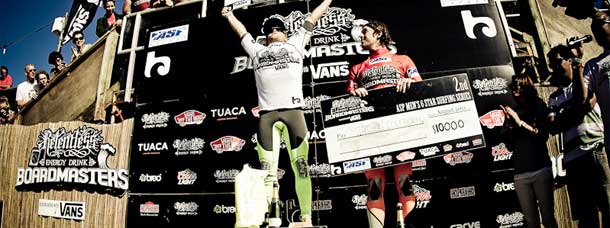 Romain Cloitre Holds the winners cheque