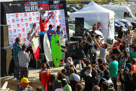 Medi Veminardi on the winners podium