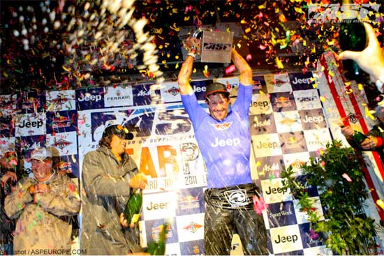Taylor Jensen Clinches the World Longboard Title