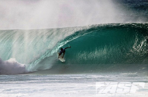 Kieren Perrow in a pipeline barrel