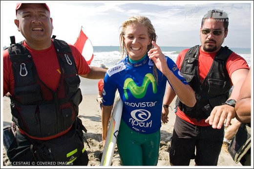 Stephanie Gilmore, reigning ASP Women’s World Champion defending her Peruvian event title