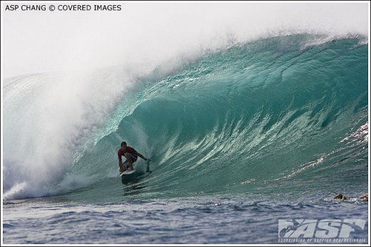 Andy Irons Gets Barrelled at Pipe