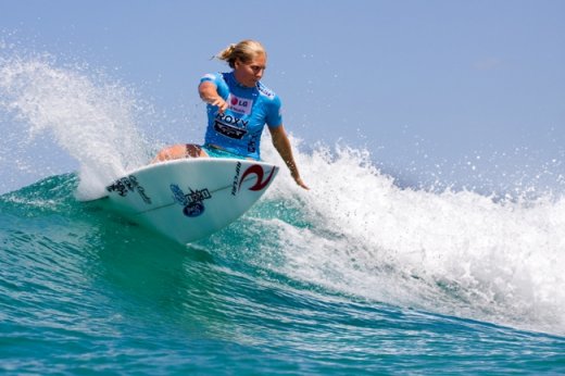 Stephanie Gilmore Winning the 2009 Roxy Pro Gold Coast in Australia